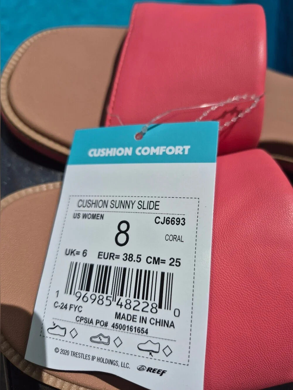 New With Tags! Reef Pink Slide Sandals Women's Size 8